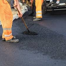 Best Asphalt Driveway Installation  in Lake Wynonah, PA